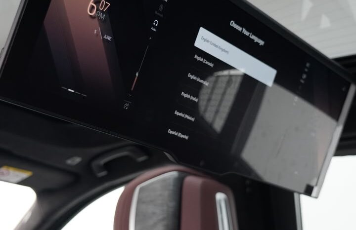 BMW 740I 2026 GCC full
