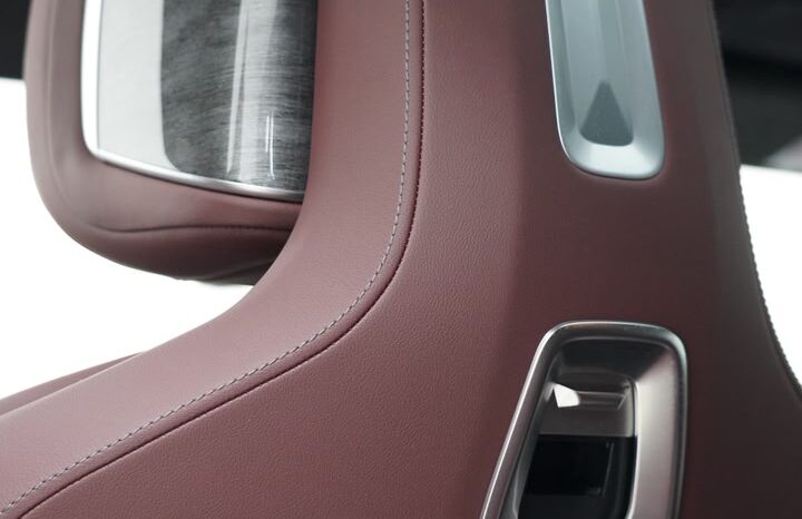 BMW 740I 2026 GCC full