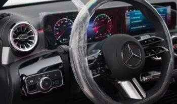 MERCEDES CLA250 2025 full