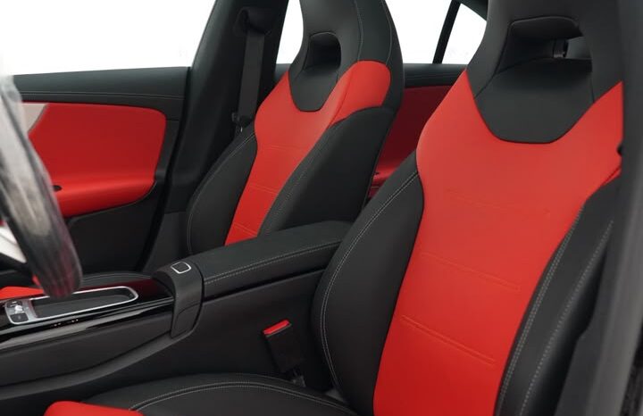 MERCEDES CLA250 2025 full