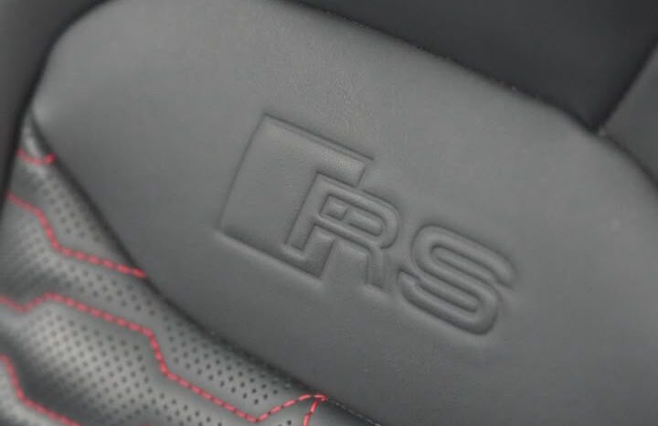 AUDI RS Q8 2023 full
