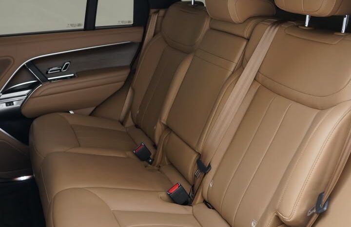 RANGE ROVER VOUGE HSE 2024 full