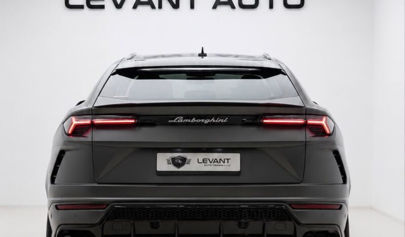 Lamborghini Urus 2022 full