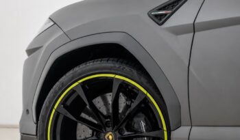 Lamborghini Urus 2022 full