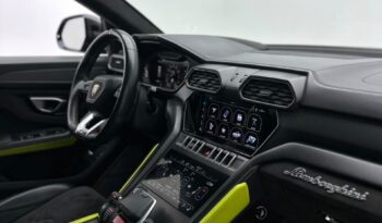 Lamborghini Urus 2022 full