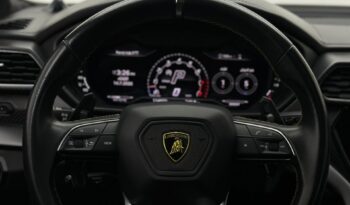 Lamborghini Urus 2022 full