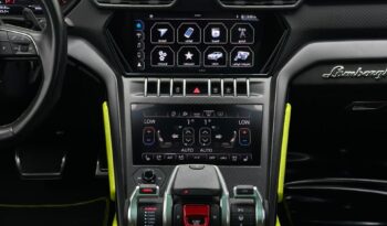 Lamborghini Urus 2022 full