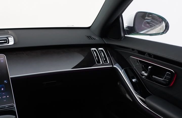 Mercedes S580 2023 full