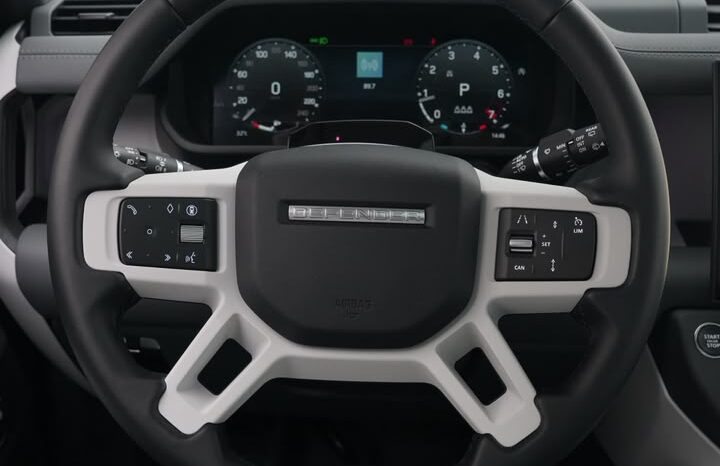 LAND ROVER DEFEDER 2026 V4 GCC ZERO full