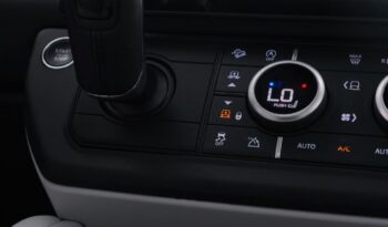 LAND ROVER DEFEDER 2026 V4 GCC ZERO full