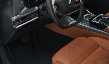 BMW 735I GCC UNDER WARRANTY full