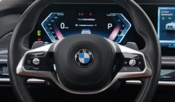 BMW 735I GCC UNDER WARRANTY full