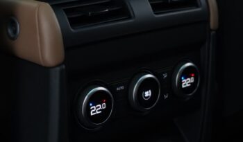 LAND ROVER DEFENDER X DYNAMIC HSE GCC full