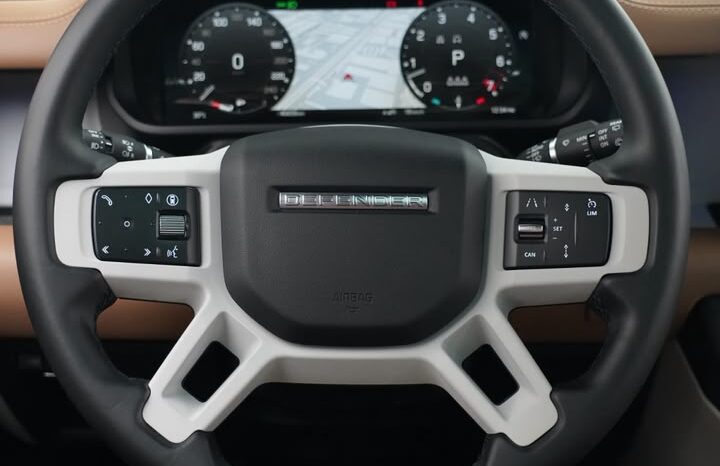 LAND ROVER DEFENDER X DYNAMIC HSE GCC full