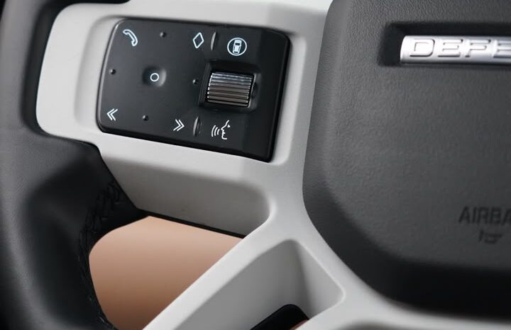 LAND ROVER DEFENDER X DYNAMIC HSE GCC full