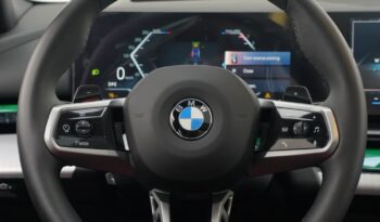 BMW 520I KIT M GCC BRAND NEW ZERO GCC UNDER WARRANTY full