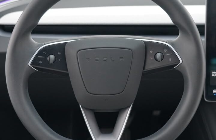 TESLA MODEL 3 GCC 2024 UNDER WARRANTY full