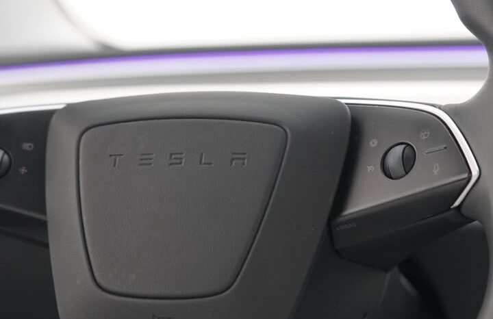 TESLA MODEL 3 GCC 2024 UNDER WARRANTY full