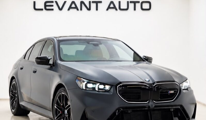 BMW M5 2025 GCC UNDER WARRANTY AND SERVICE PACKAGE