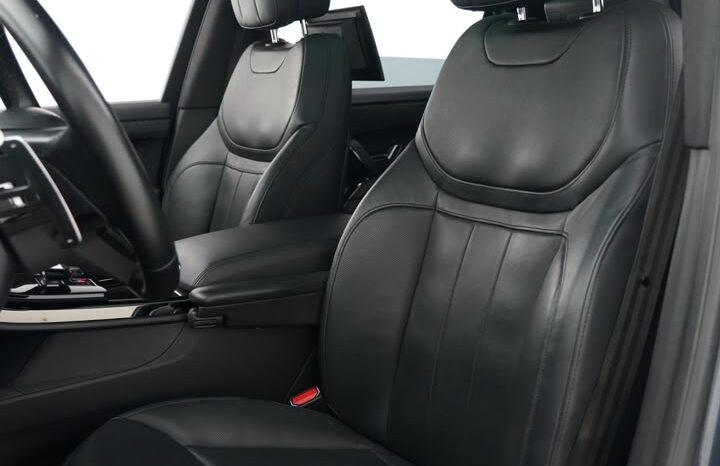 RANGE ROVER VOGUE 2023 GCC V8 full