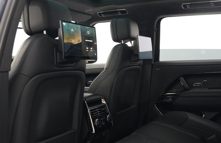 RANGE ROVER VOGUE 2023 GCC V8 full