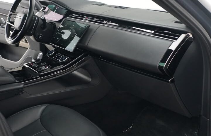 RANGE ROVER VOGUE 2023 GCC V8 full