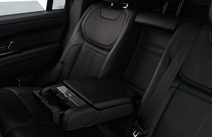 RANGE ROVER VOGUE 2023 GCC V8 full