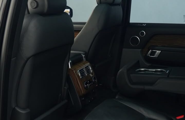 RANGE ROVER VOGUE GCC 2018 full