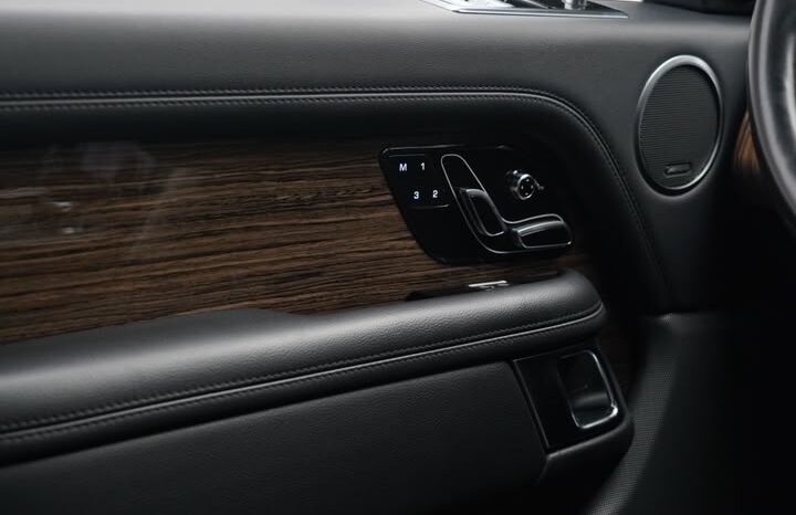 RANGE ROVER VOGUE GCC 2018 full