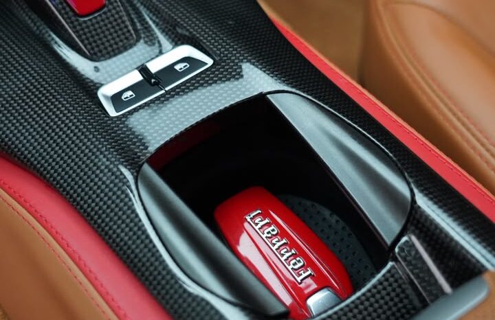 FERRARI 812 – 2018 GCC 34.000KM UNDER WARRANTY full